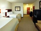 фото отеля Holiday Inn Express Hotel & Suites Pine Bluff/Pines Mall