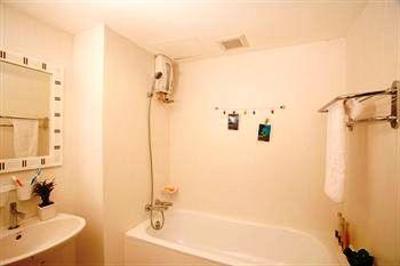 фото отеля Romance Serviced Apartment