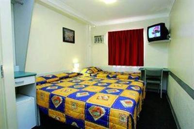 фото отеля Value Inn Darwin