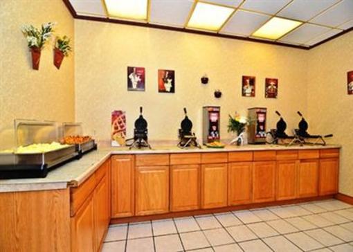 фото отеля Quality Inn Downtown 4th Avenue