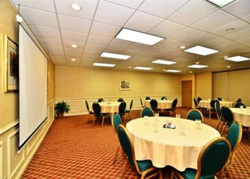 фото отеля Quality Inn Downtown 4th Avenue