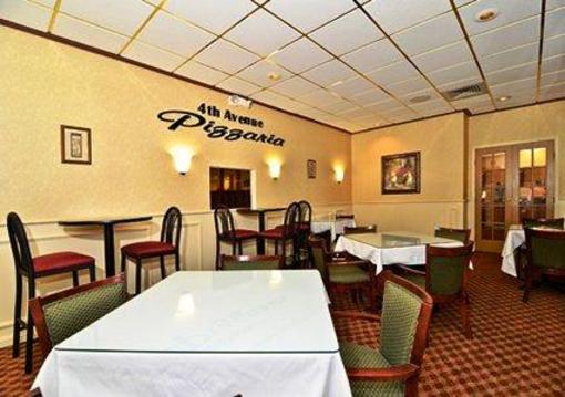 фото отеля Quality Inn Downtown 4th Avenue
