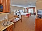 фото отеля Holiday Inn Express Hotel & Suites Dubuque-West