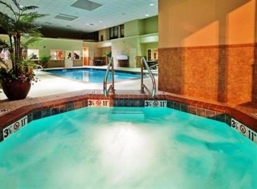 фото отеля Holiday Inn Express Cape Girardeau