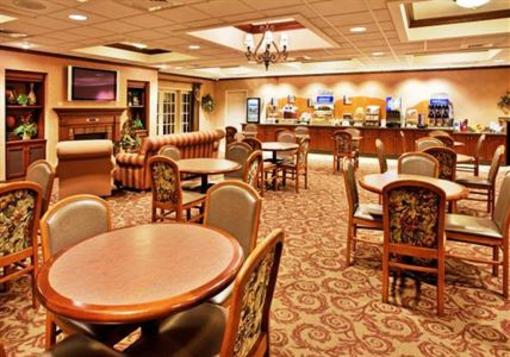 фото отеля Holiday Inn Express Cape Girardeau