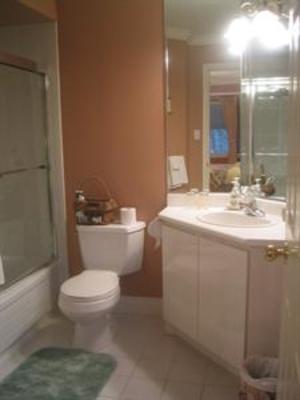 фото отеля Camilla House Bed and Breakfast Vancouver