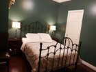 фото отеля Camilla House Bed and Breakfast Vancouver