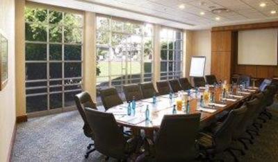 фото отеля The Sir Francis Executive Luxury Suites Cape Town