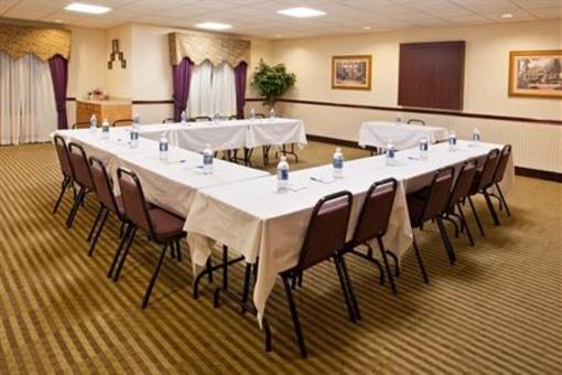 фото отеля Holiday Inn Express & Suites Circleville