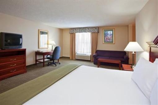 фото отеля Holiday Inn Express & Suites Circleville