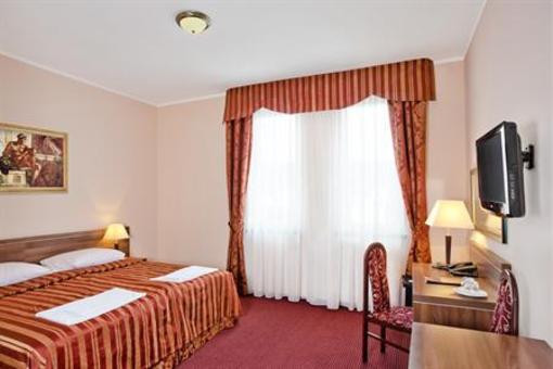 фото отеля Hotel Jasek Wroclaw