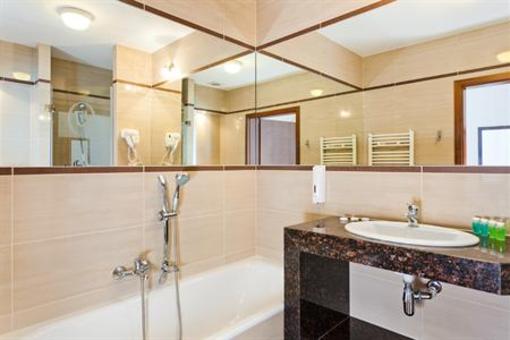 фото отеля Hotel Jasek Wroclaw