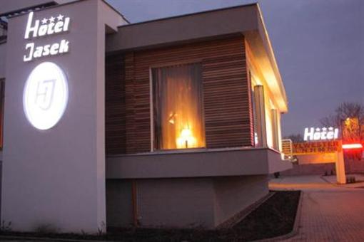 фото отеля Hotel Jasek Wroclaw