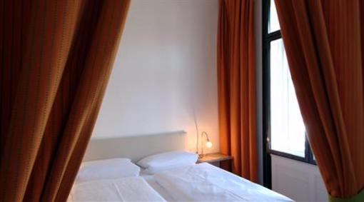 фото отеля Hotel Wedina
