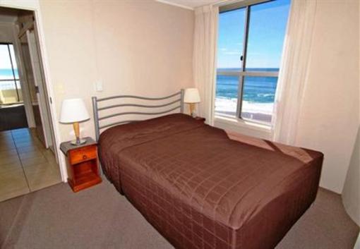 фото отеля President Holiday Apartments