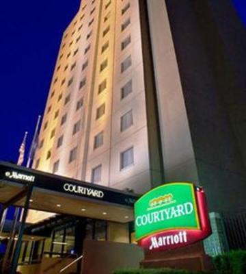 фото отеля Courtyard by Marriott JFK International Airport