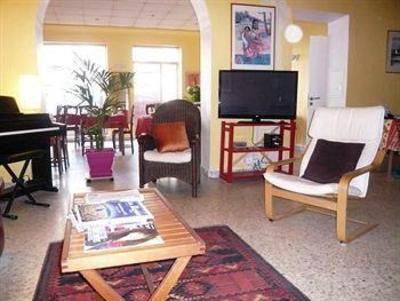 фото отеля Hotel Parisien Menton
