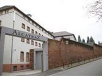 Alcatraz Hotel Am Japanischen Garten Kaiserslautern