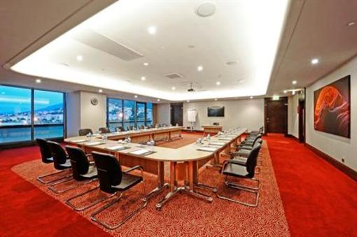 фото отеля Crowne Plaza Bursa