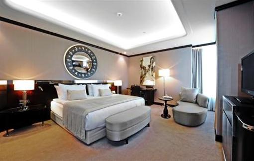 фото отеля Crowne Plaza Bursa