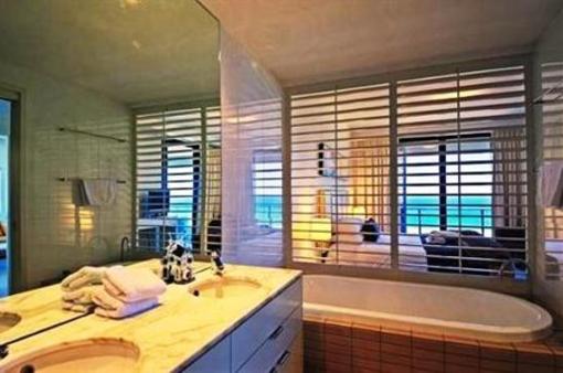 фото отеля Ultra Broadbeach