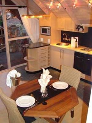 фото отеля African Violet Guest Suites Cape Town