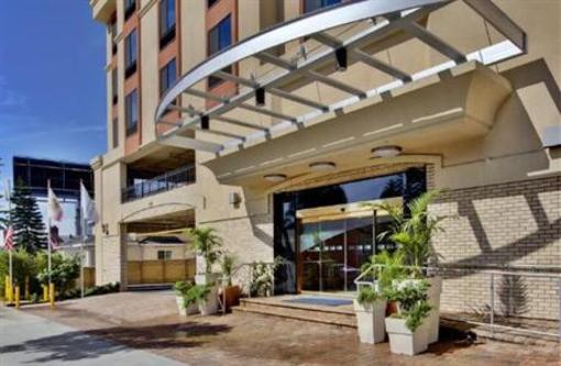 фото отеля Holiday Inn Express Hotel & Suites Hollywood Walk of Fame