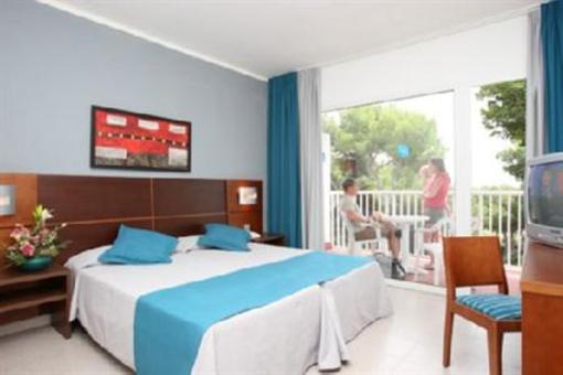 фото отеля Cala Blanca Hotel Menorca