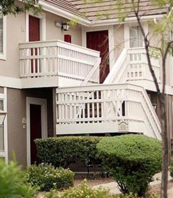 фото отеля Residence Inn Tucson Speedway