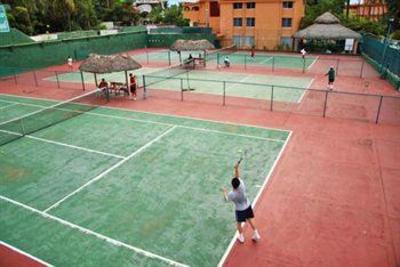 фото отеля Margaritas Hotel & Tennis Club Mazatlan