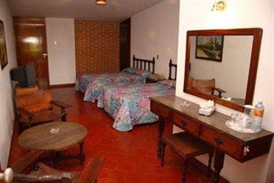 фото отеля Margaritas Hotel & Tennis Club Mazatlan