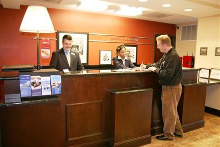 фото отеля Hampton Inn Statesville