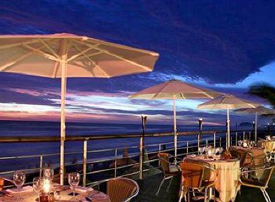 фото отеля Ocean Breeze Hotel