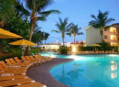 фото отеля Ocean Breeze Hotel