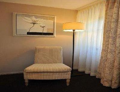 фото отеля Hostellerie Le Petit Manoir