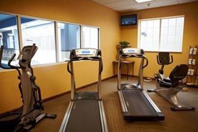 фото отеля Country Inn & Suites Grand Rapids East
