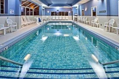 фото отеля Country Inn & Suites Grand Rapids East