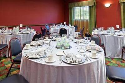 фото отеля Country Inn & Suites Grand Rapids East