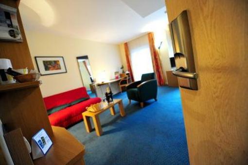фото отеля Holiday Inn Express Arras