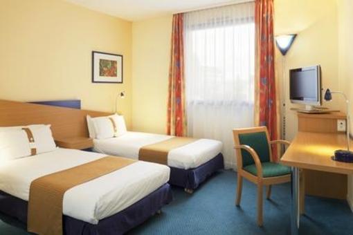фото отеля Holiday Inn Express Arras