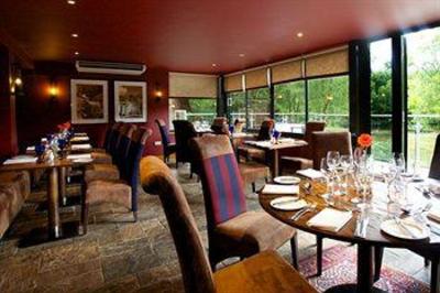 фото отеля Chevin Country Park Hotel & Spa