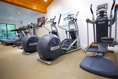 фото отеля Chevin Country Park Hotel & Spa