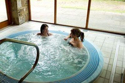 фото отеля Chevin Country Park Hotel & Spa