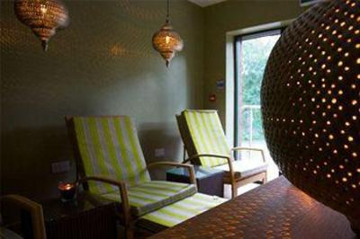фото отеля Chevin Country Park Hotel & Spa