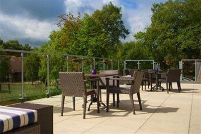 фото отеля Chevin Country Park Hotel & Spa