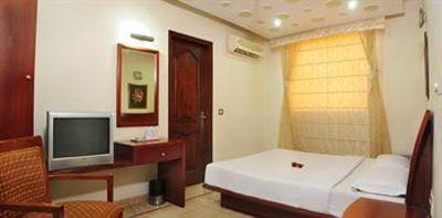 фото отеля Hotel Suncity