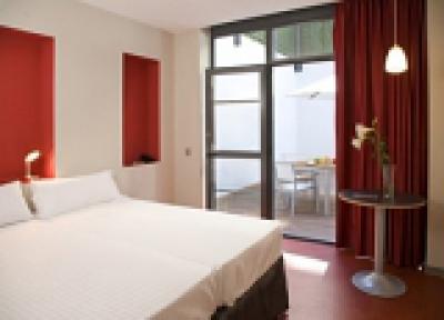 фото отеля Hotel Ciutat Vella