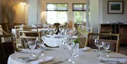 фото отеля Steigenberger Hotel Treudelberg Hamburg