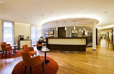 фото отеля Steigenberger Hotel Treudelberg Hamburg