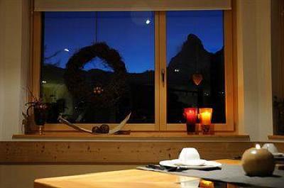фото отеля Hotel Alpen Lodge Zermatt